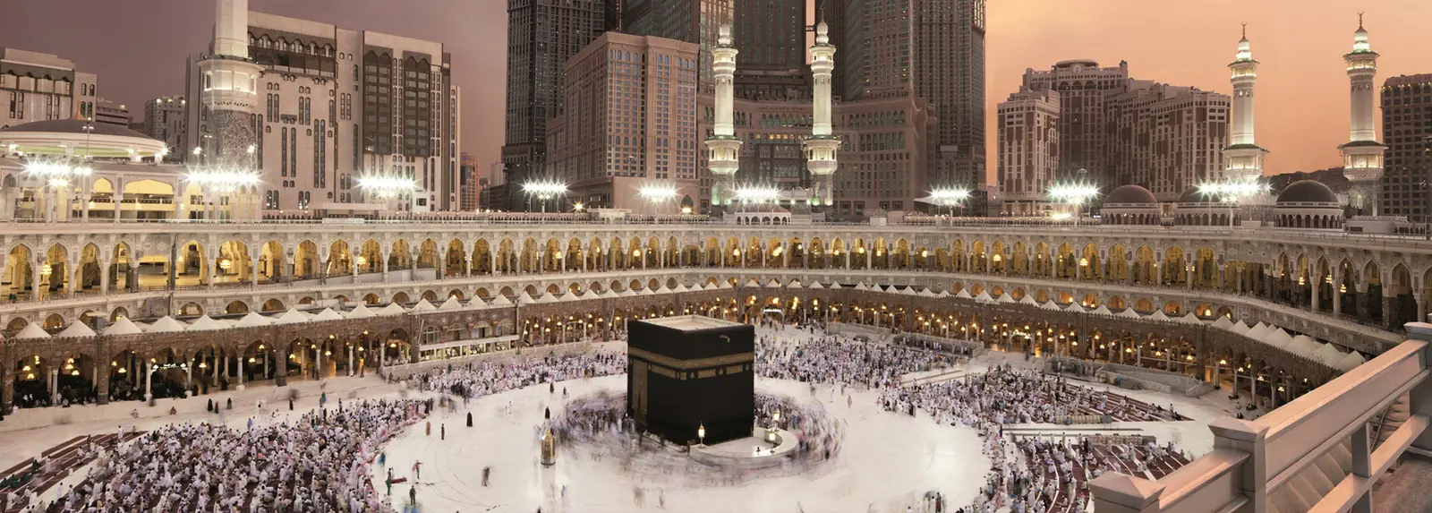 Die Kaaba in der Abenddämmerung